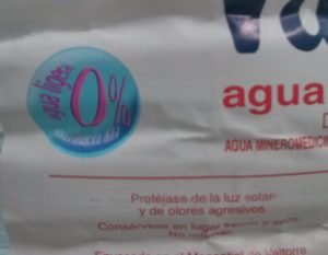 Aguaembotellada_agua_mentiras_aguaembotellada_2